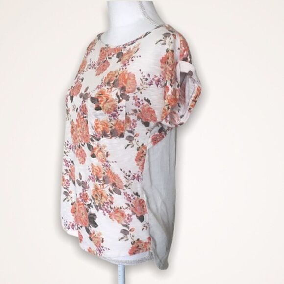 Jolt Floral Blouse    - Picture 3 of 5